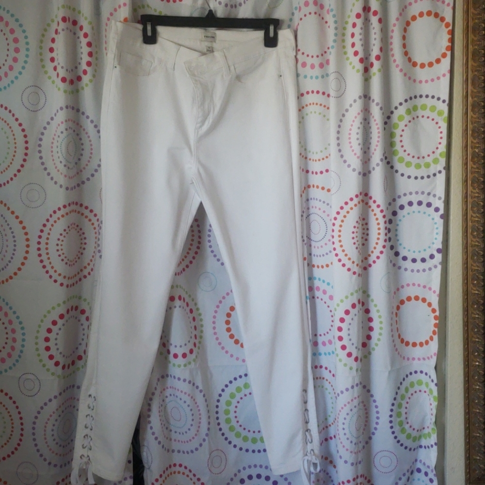 White skinny jeans